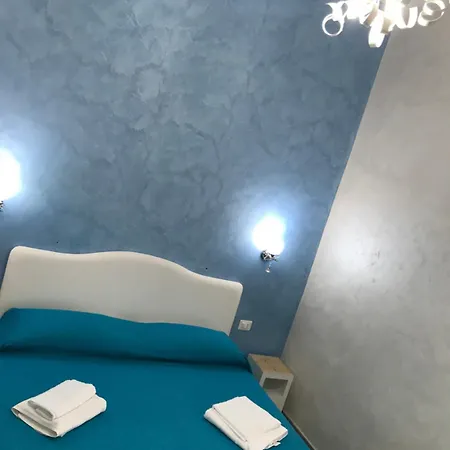 Bed and Breakfast Acquarium Tropea