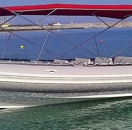 Bed and breakfast Acquarium 4*