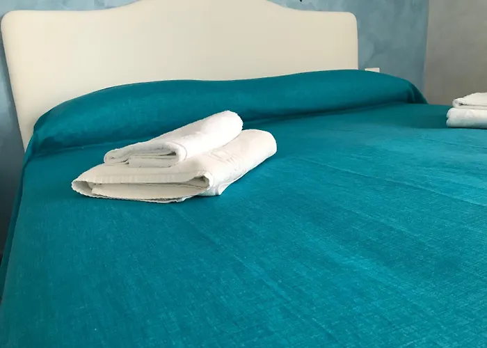 ベッド・アンド・ブレックファスト Acquarium 4*